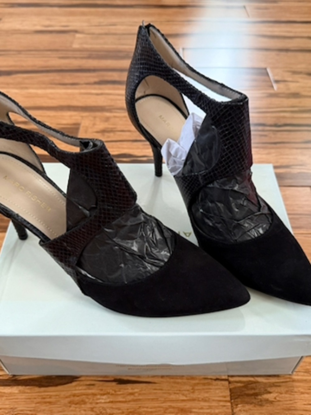 Marc Fisher Black Suede & Snakeskin Cutout Pumps Size 11